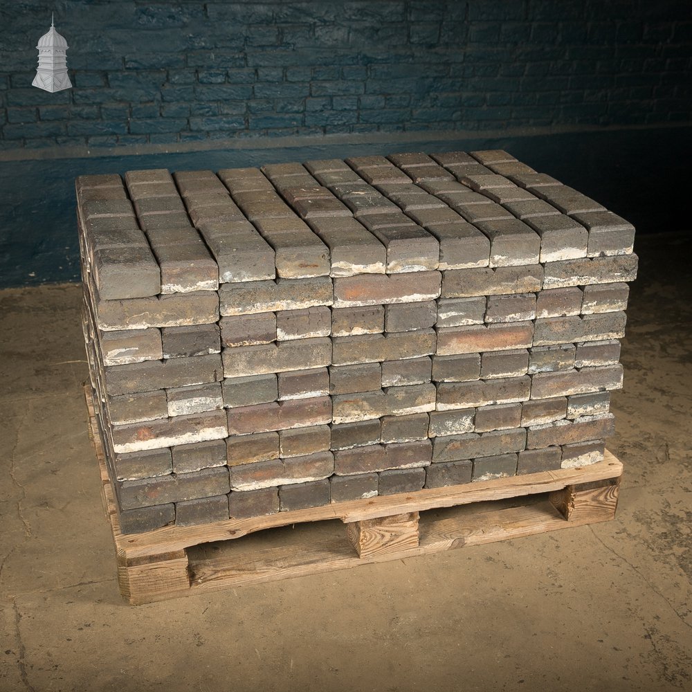 Reclaimed Stable Bricks, 270 Pavers, Staffordshire Blue Doubles