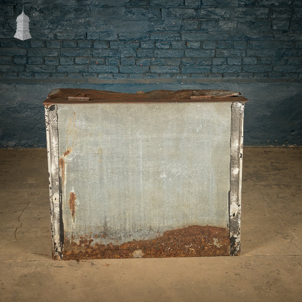 Storage Bin with a Hinged Lid, Galvanized