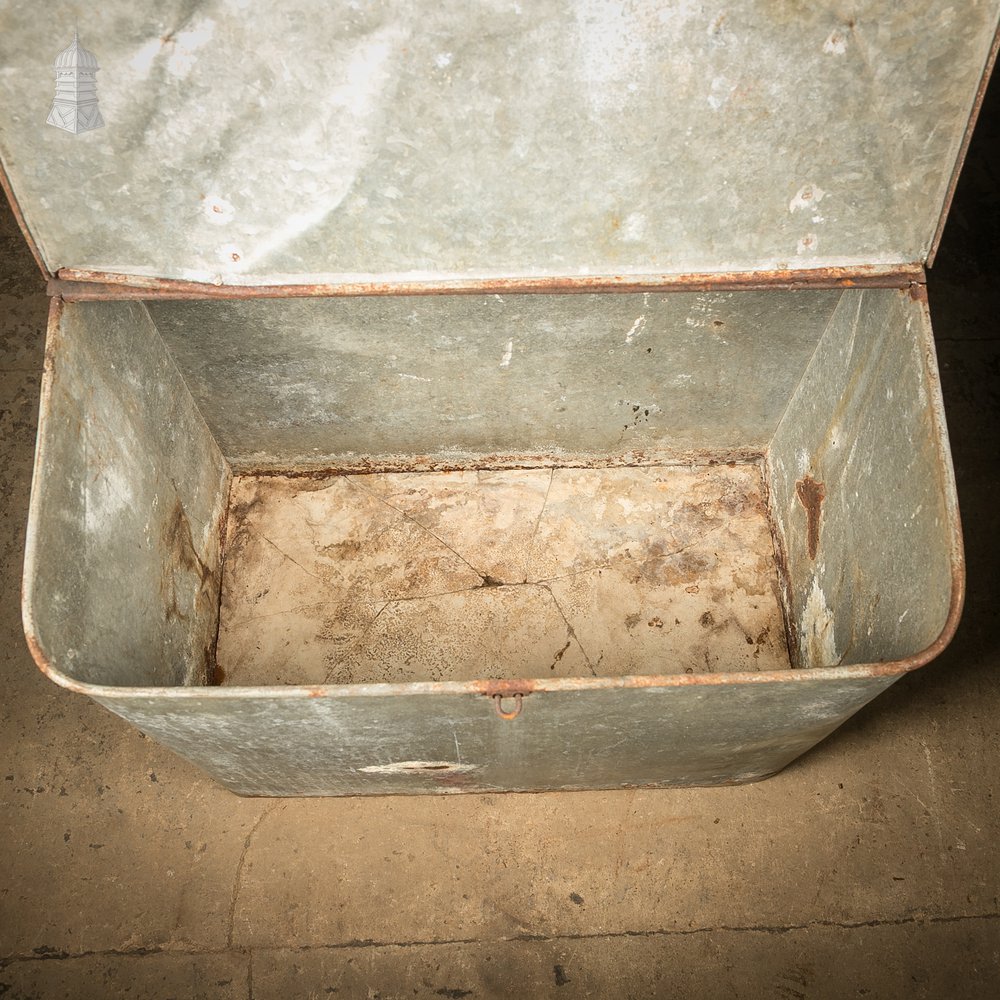 Storage Bin with a Hinged Lid, Galvanized