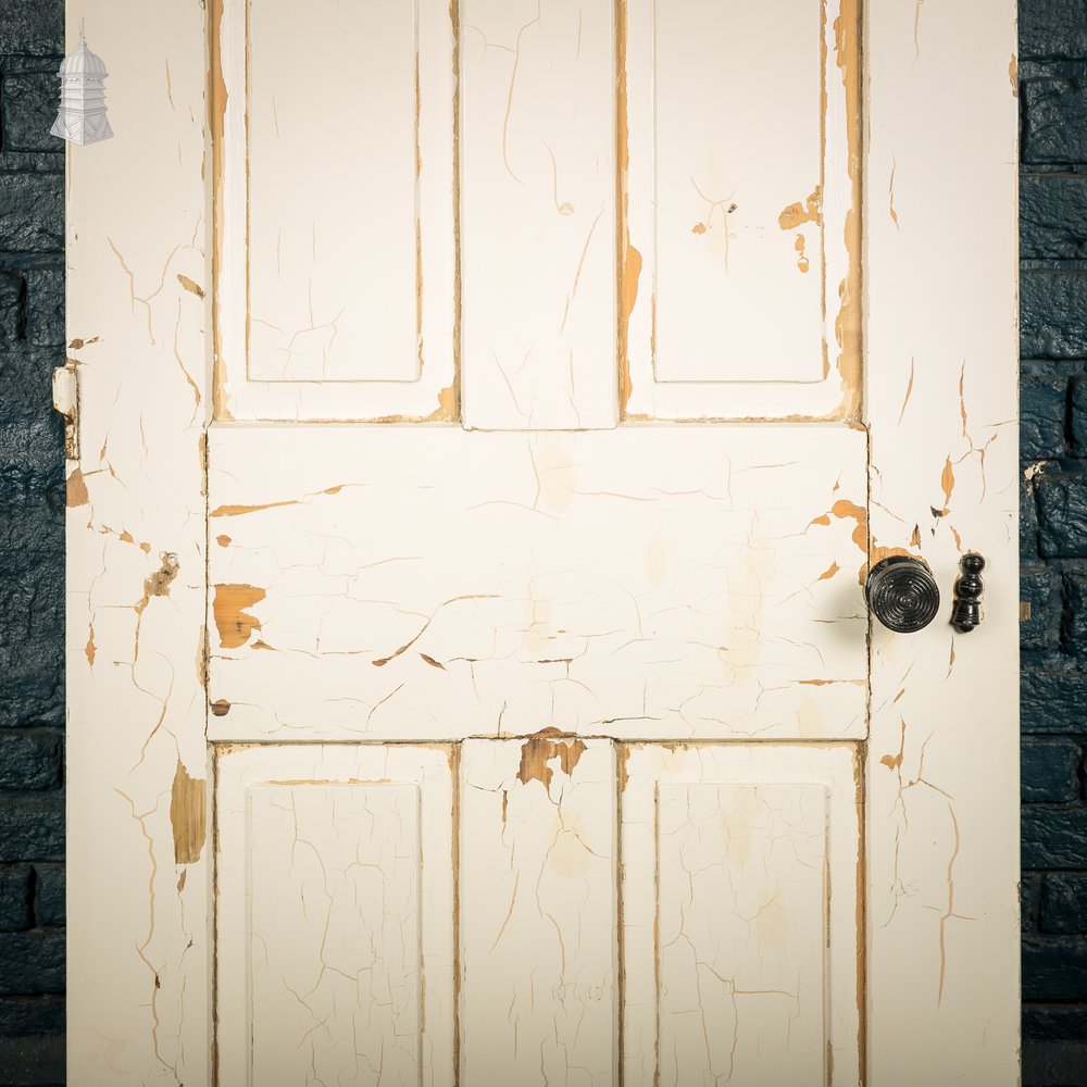 Moulded 4-Panel Door – Worn White Paint, Honey Pot Handles