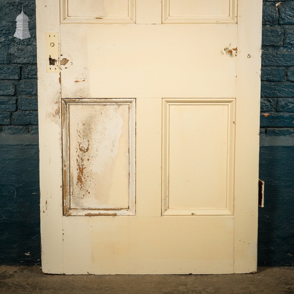 6-Panel Moulded Door – White Painted, Classic Layout
