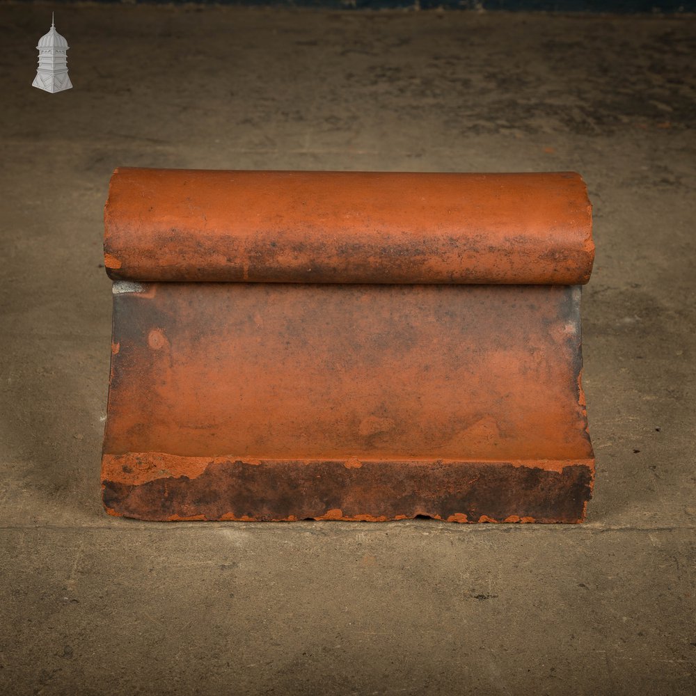 Wave Wall Copings, Red Teracotta Coping - A run of 3.6M