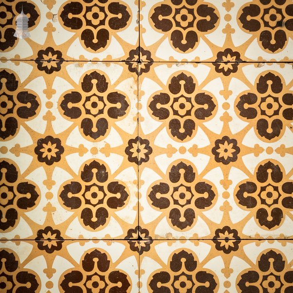 6 Reclaimed Victorian Minton Encaustic Floor Tiles, Gothic Revival
