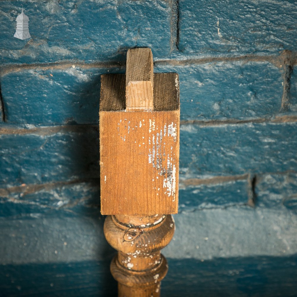 Pine Staircase Spindles, Batch of 16