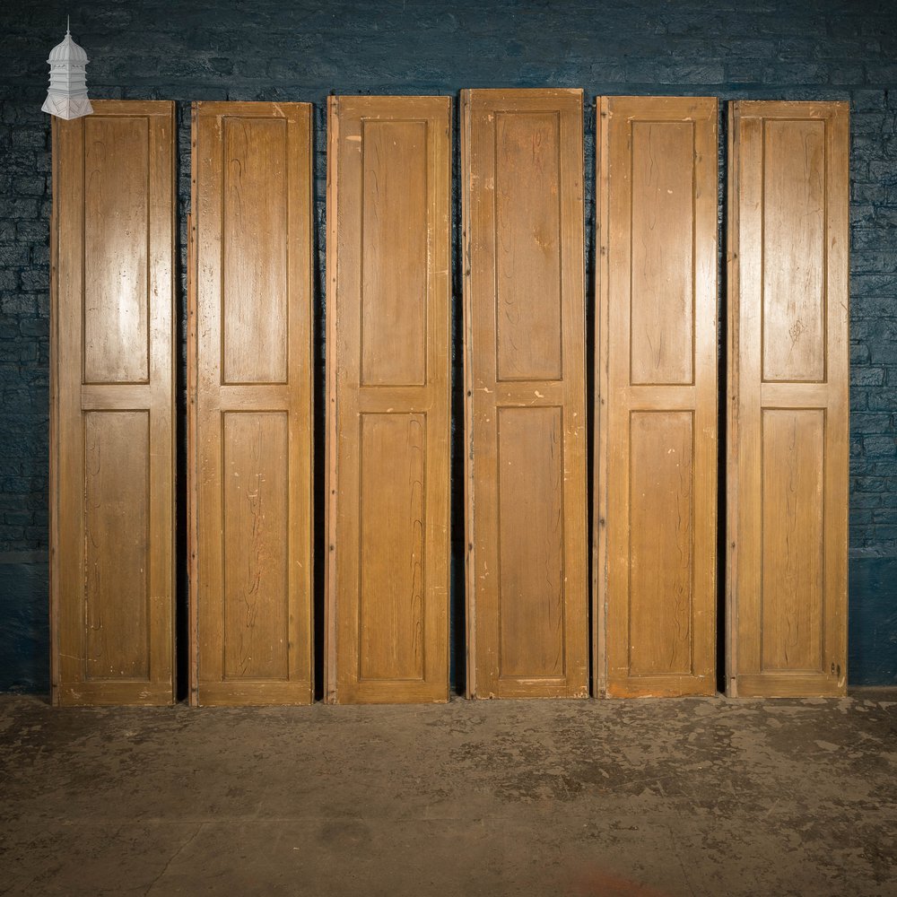 Moulded Chapel Panelling, 2 Panel, Faux Woodgrain - A Run of 33M