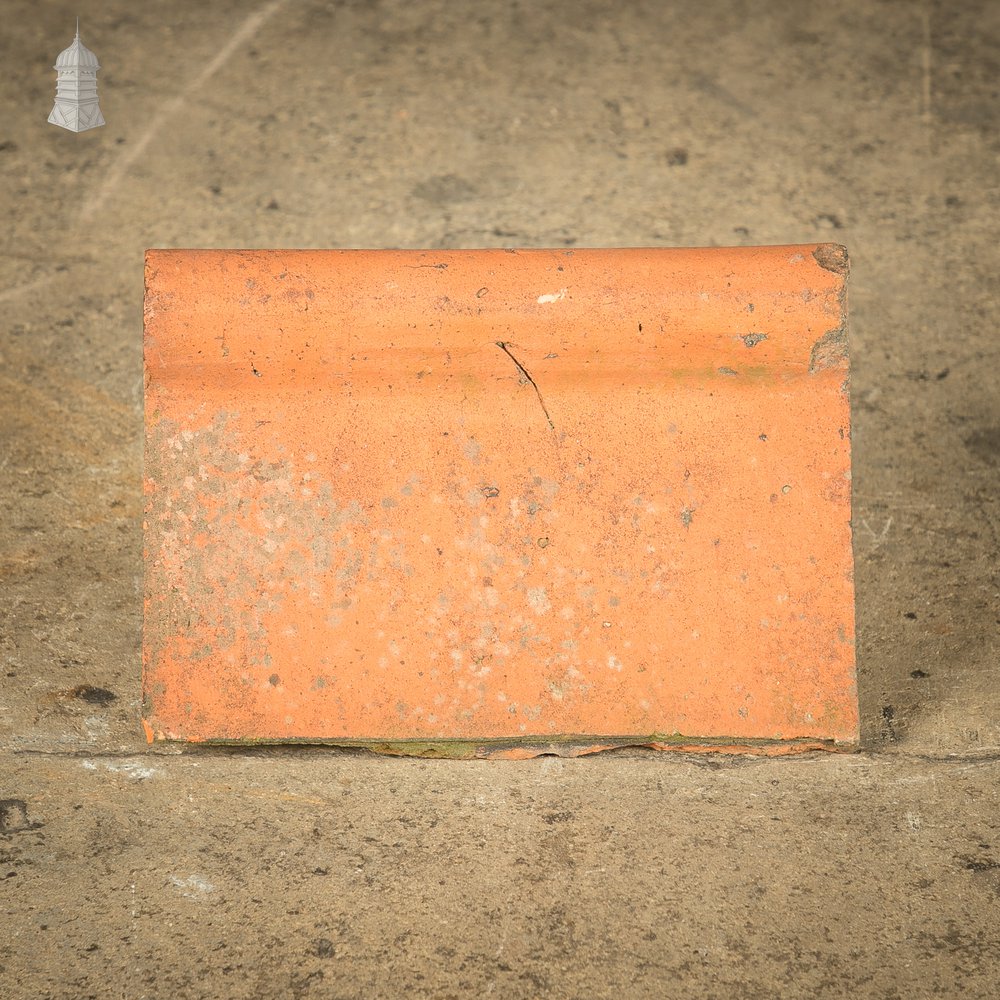 Roll Top Ridge, 12 Red Tiles – A Run of 3.6 Metres