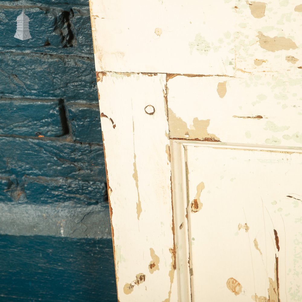 Reclaimed Moulded 6 Panel Door – Distressed White & Cream