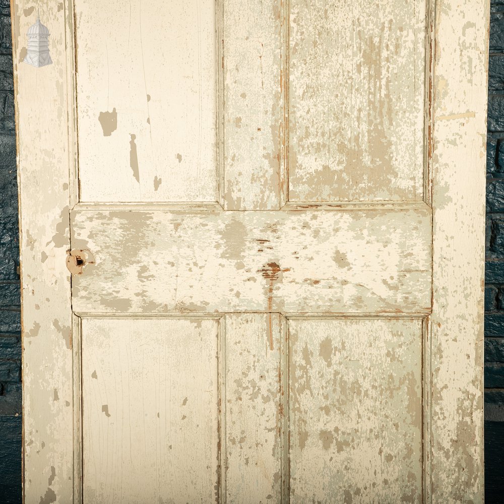 Moulded 6 Panel Door – White & Grey