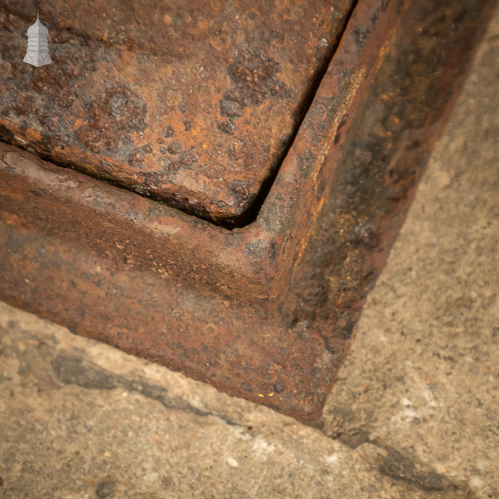 Airtight Inspection Cover, Reclaimed Cast Iron  Manhole cover