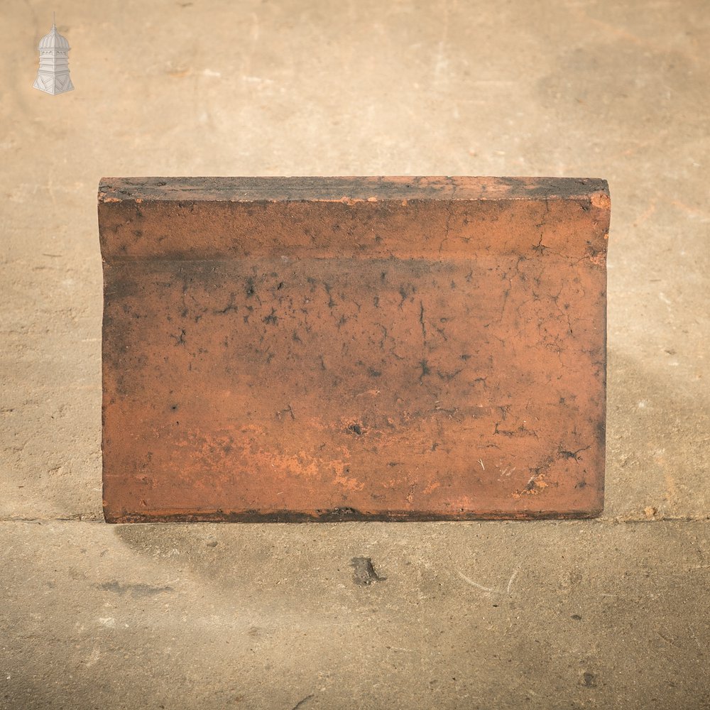 Capped Ridge Tiles, Batch of 18 - A Run of 5.5 Metres