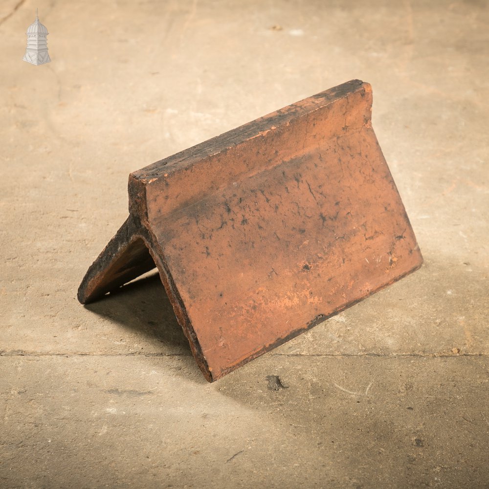 Capped Ridge Tiles, Batch of 18 - A Run of 5.5 Metres