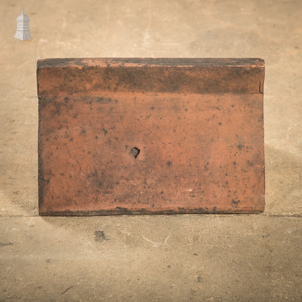 Capped Ridge Tiles, Batch of 18 - A Run of 5.5 Metres