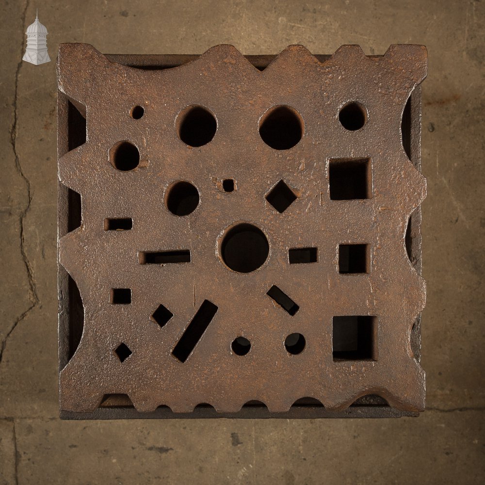 Antique Swage Block, 18" 350lb, with Base