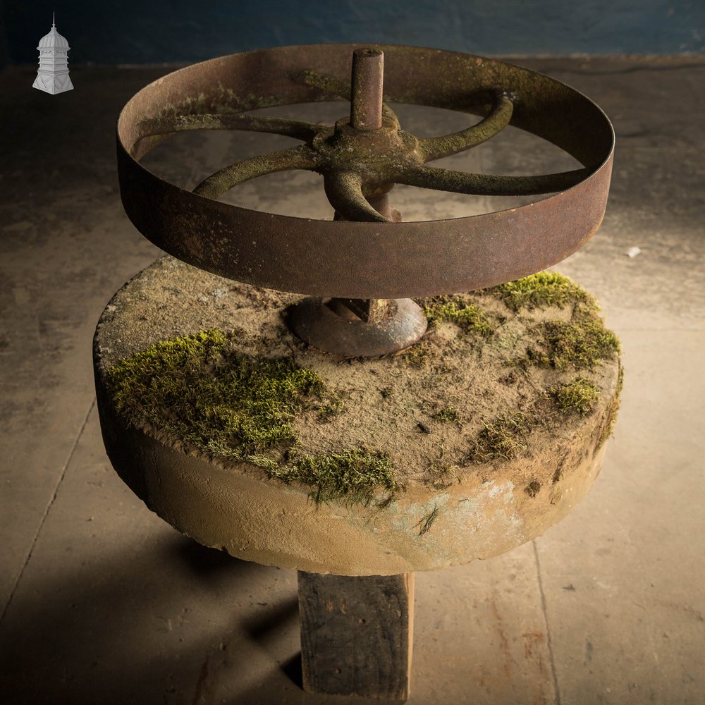 Bygone Grind Stone, Central Belt Drive