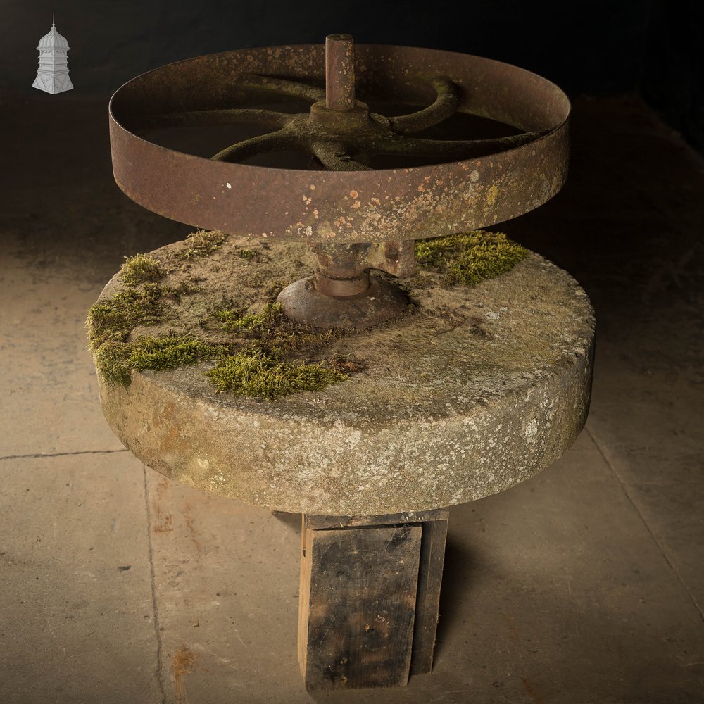 Bygone Grind Stone, Central Belt Drive