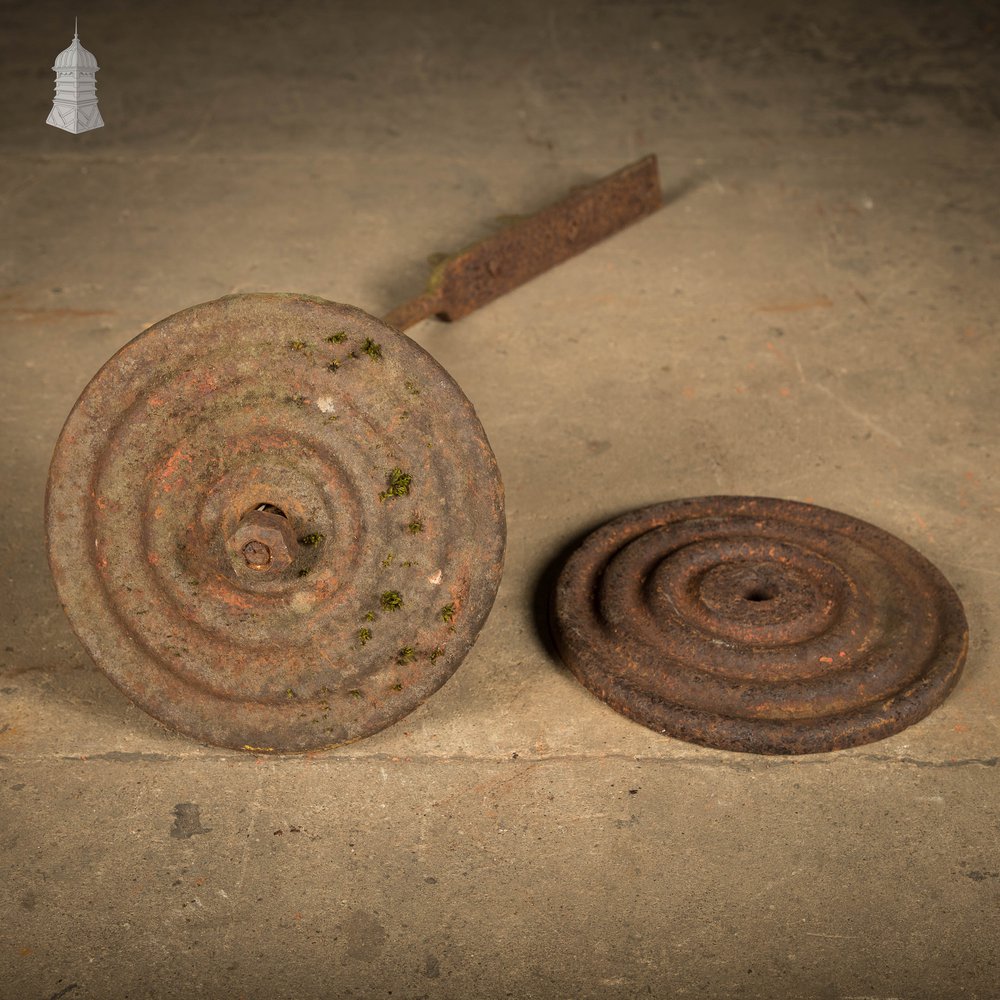 Bullseye Wall Plates and Tie, Cast Iron