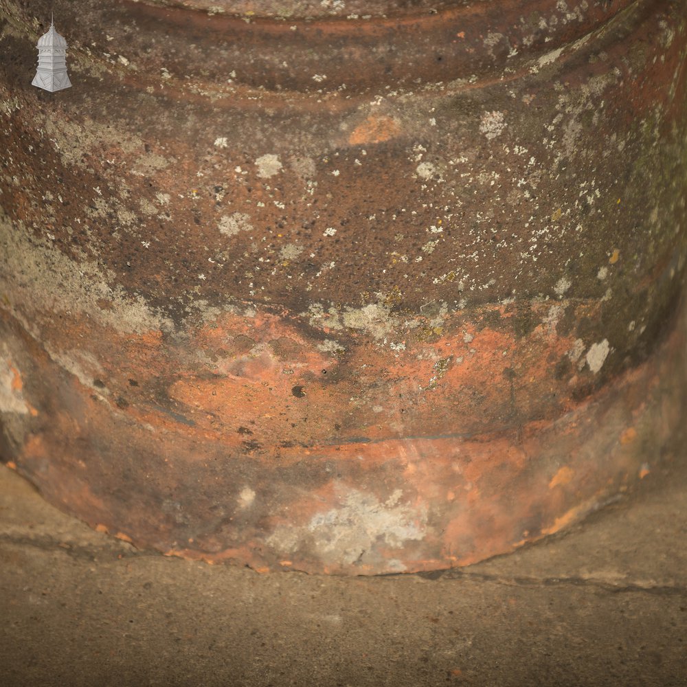 Ribbed Beehive Chimney Pots, Pair