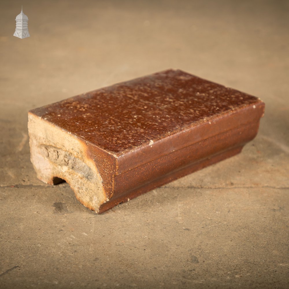 String Course Bricks, Salt Glazed - A Run of 5.5M