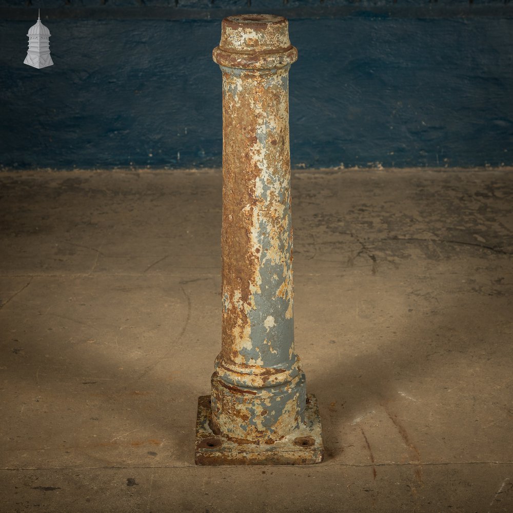 Level Gauge Bollard, by Glenfield & Kennedy Kilmarnock