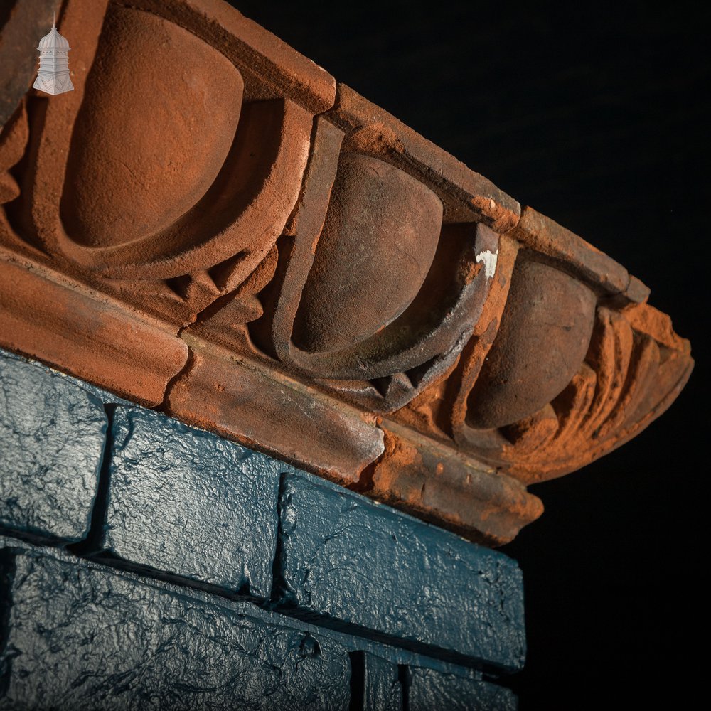 Egg & Dart Header Bricks, Batch of 55 - A Run of 8.5 Metres