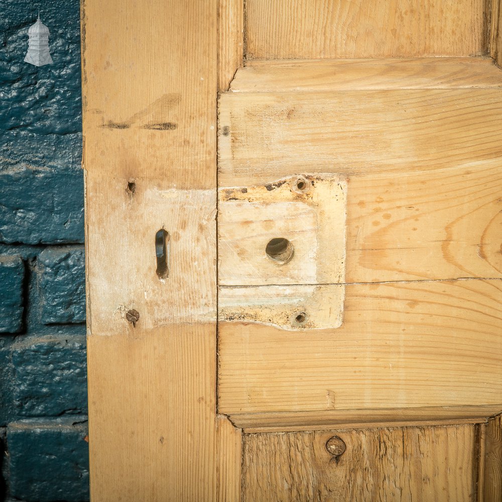9 Panel Internal Door, Victorian Pine