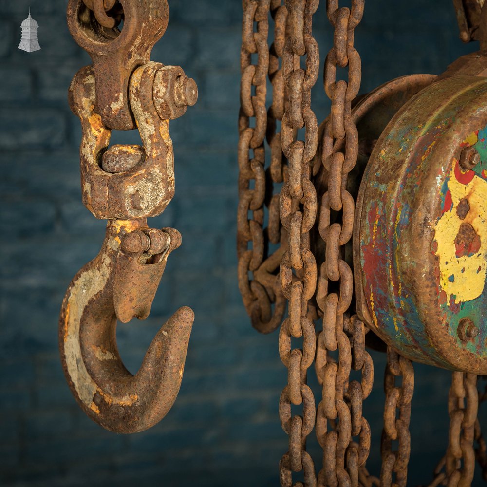 Industrial Block and Tackle, Batch of 4 with Assorted Chains and Turnbuckles