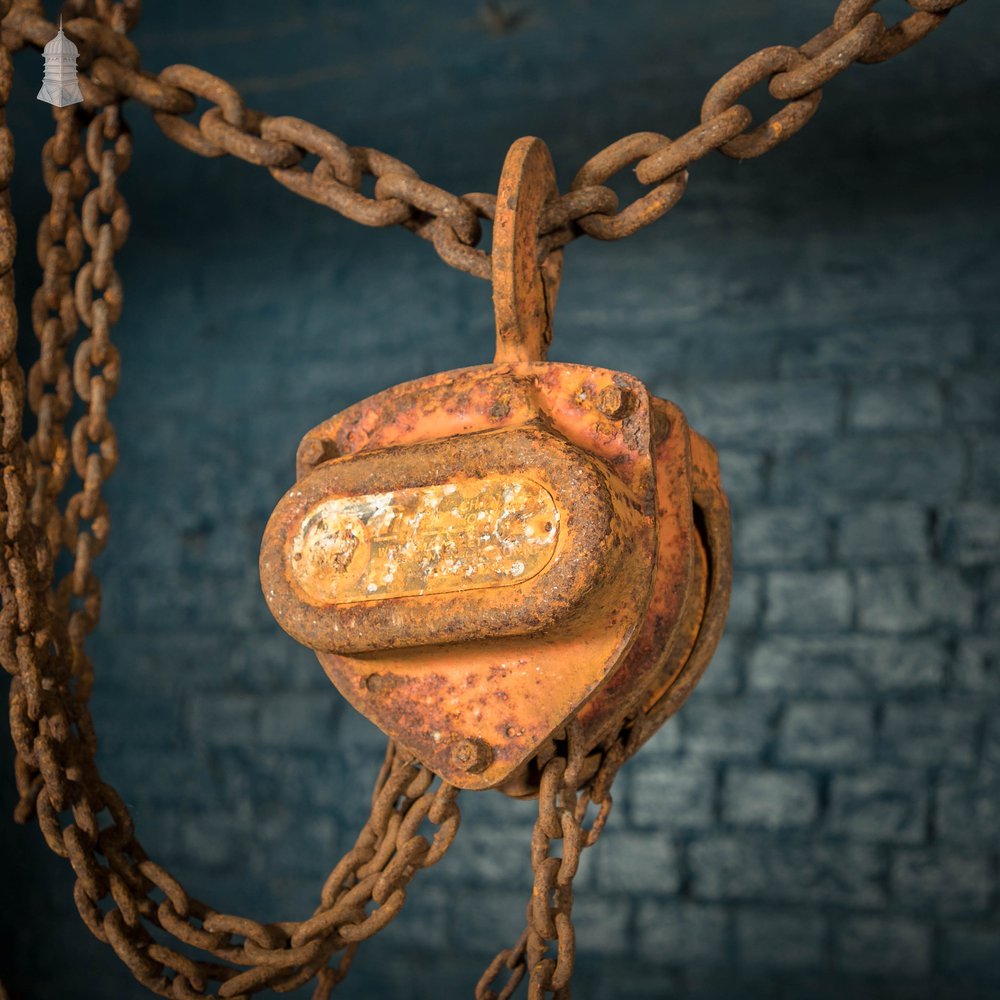 Industrial Block and Tackle, Batch of 4 with Assorted Chains and Turnbuckles