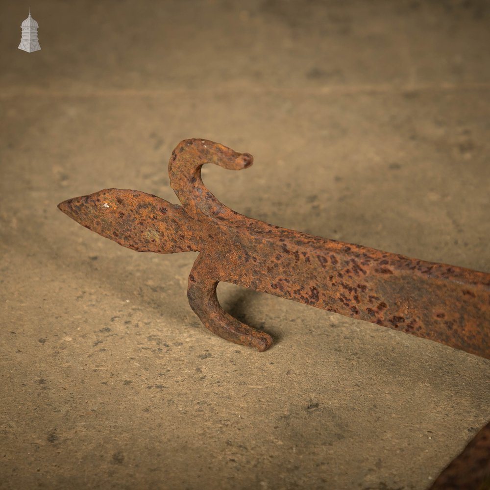 Decorative Wall Tie, Wrought Iron Building Tie