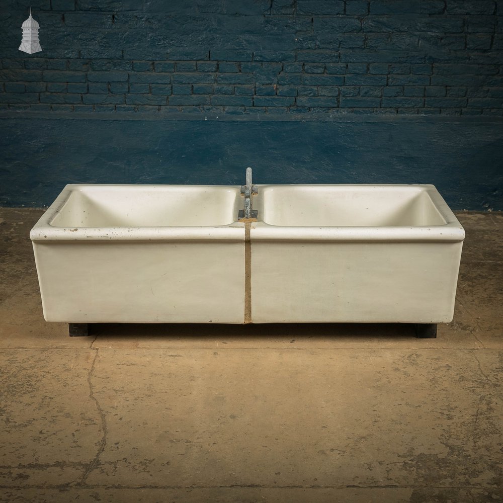 Butler Laundry Sinks, Pair of Belfast Utility Sinks Joined with Sink top Mangle Clamp Plate