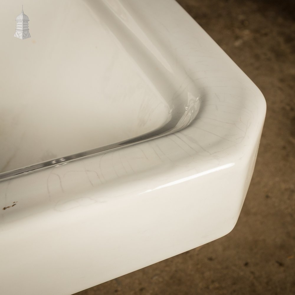 White Pyramid Sink, Vintage